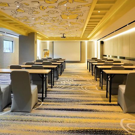 Yello Hotel Harbour Bay Нагоя Экстерьер фото