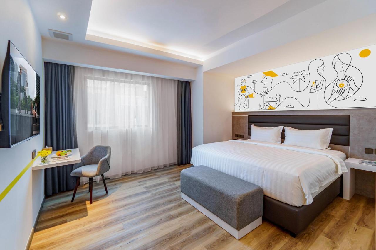 Yello Hotel Harbour Bay Нагоя Экстерьер фото