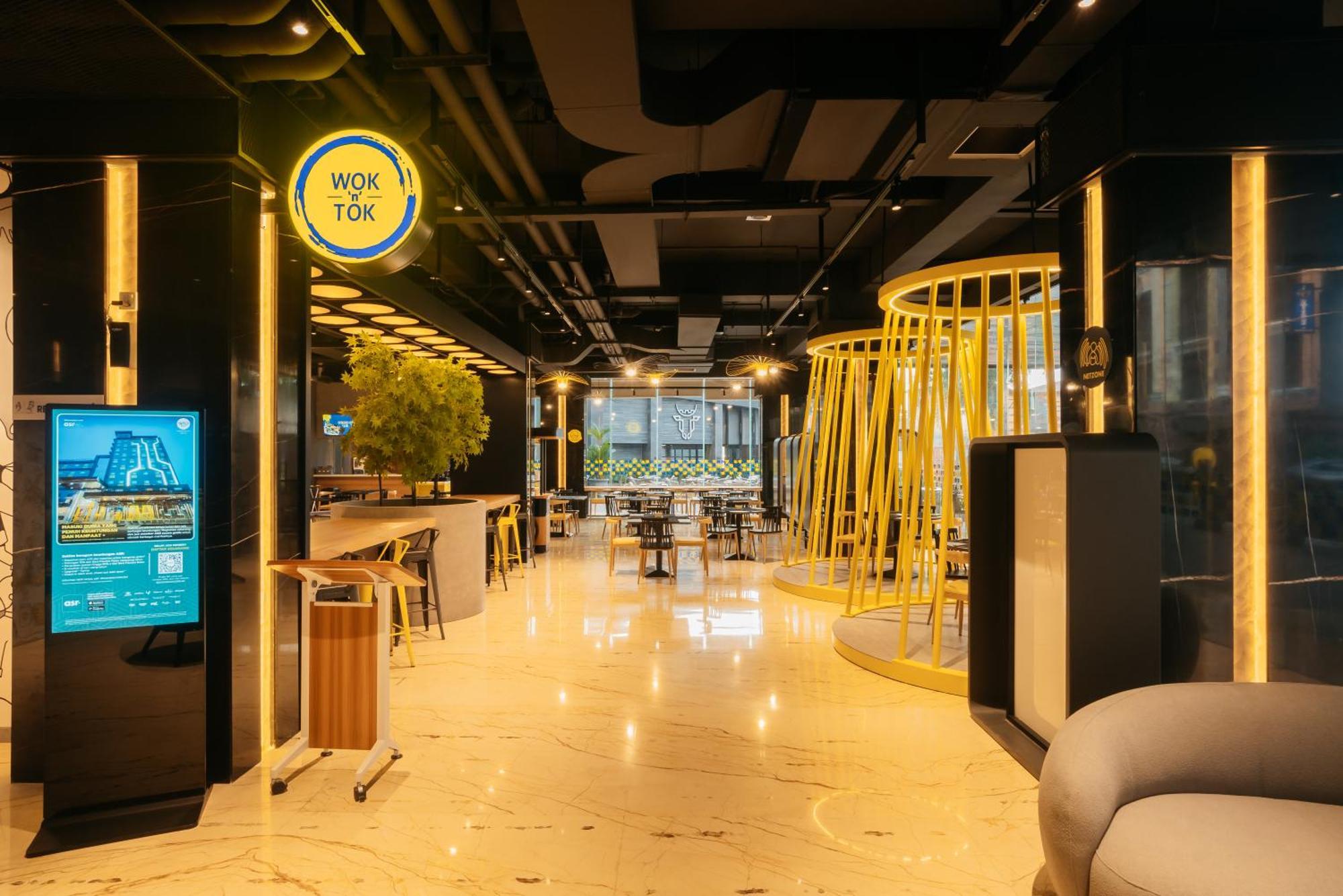 Yello Hotel Harbour Bay Нагоя Экстерьер фото