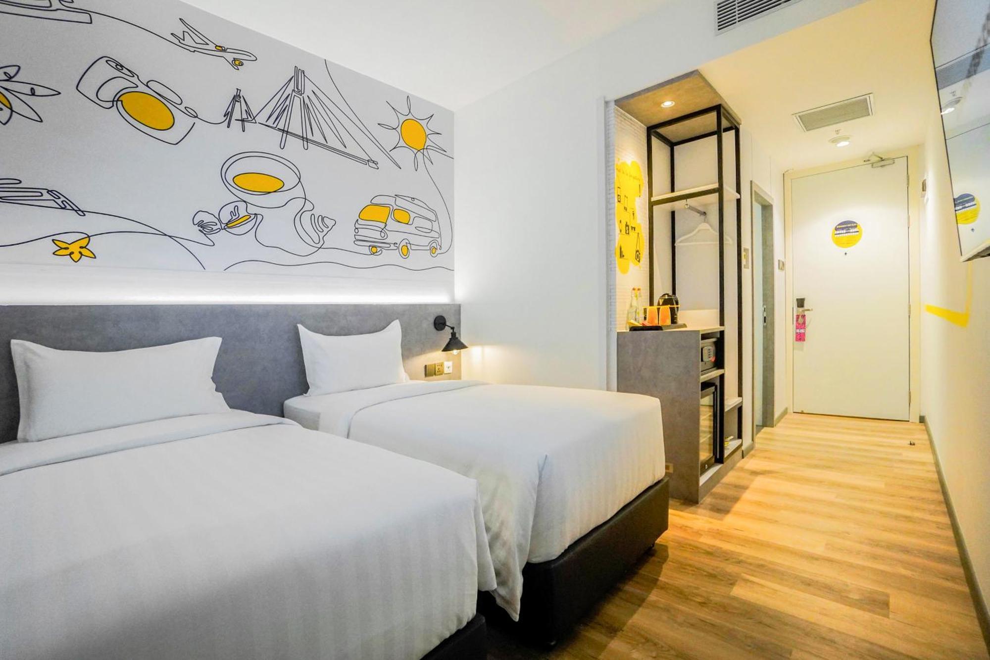 Yello Hotel Harbour Bay Нагоя Экстерьер фото