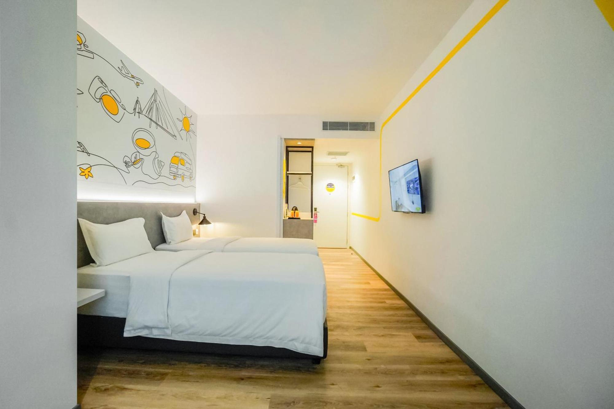 Yello Hotel Harbour Bay Нагоя Экстерьер фото