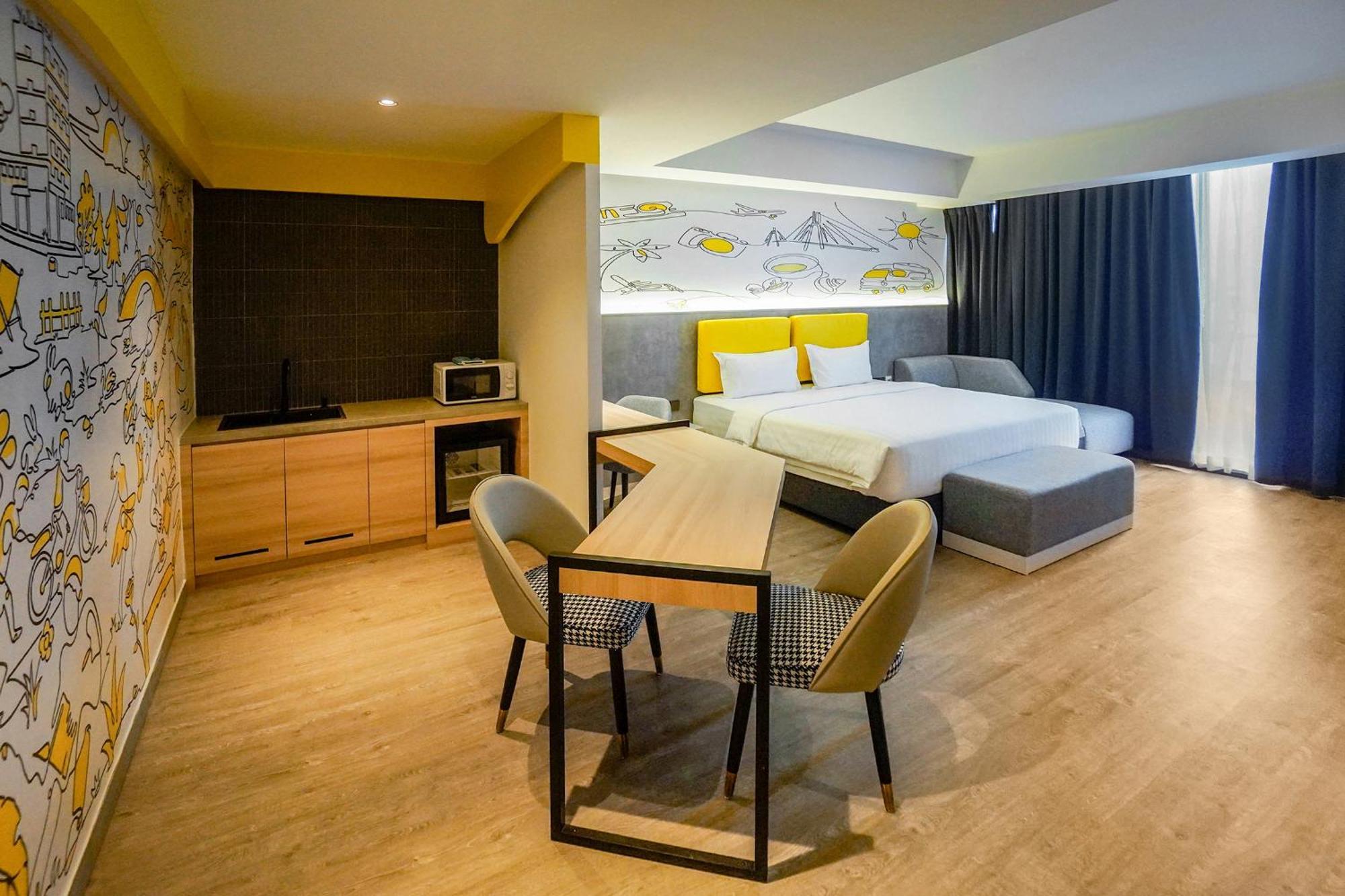 Yello Hotel Harbour Bay Нагоя Экстерьер фото